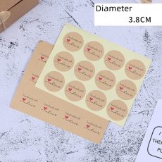 Heat-resistant sticker for freshly baked bread, hot pastries and warm bakery products | Hug Packaging