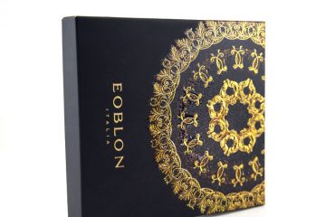 Elegant embossed floral pattern gift box for women's gifts | Hug Packaging